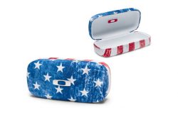 Oakley SQUARE O HARD CASE USA FLAG 100-798-001